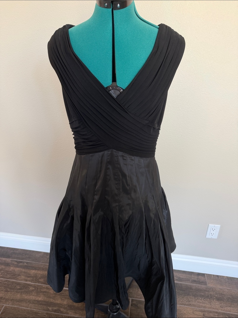 Tadashi Shoji Black One-Shoulder Pleated Cocktail Dress
